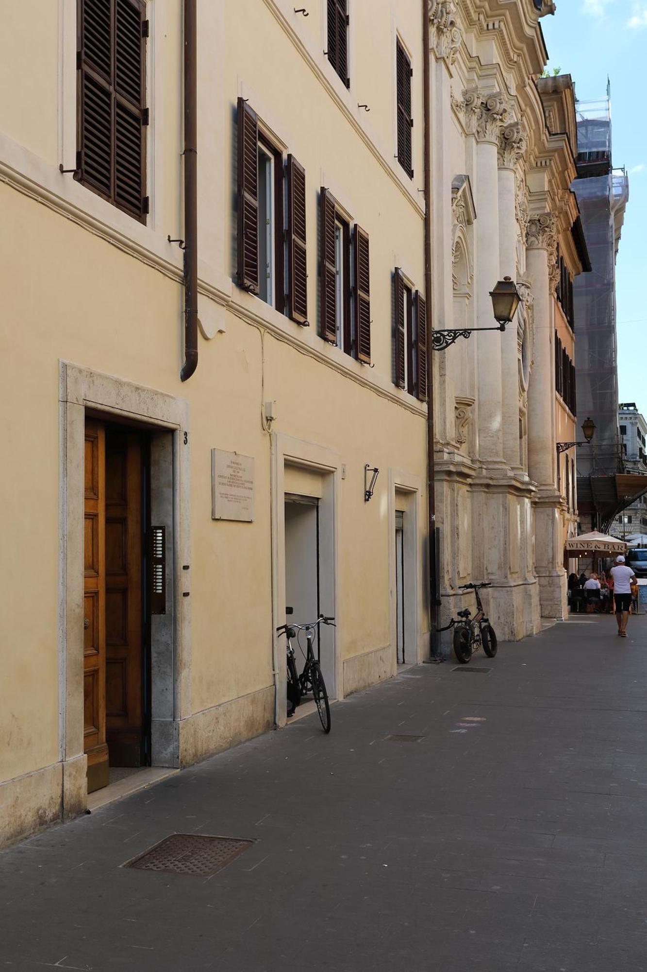 Domus Elisa Apartment Rome Exterior photo